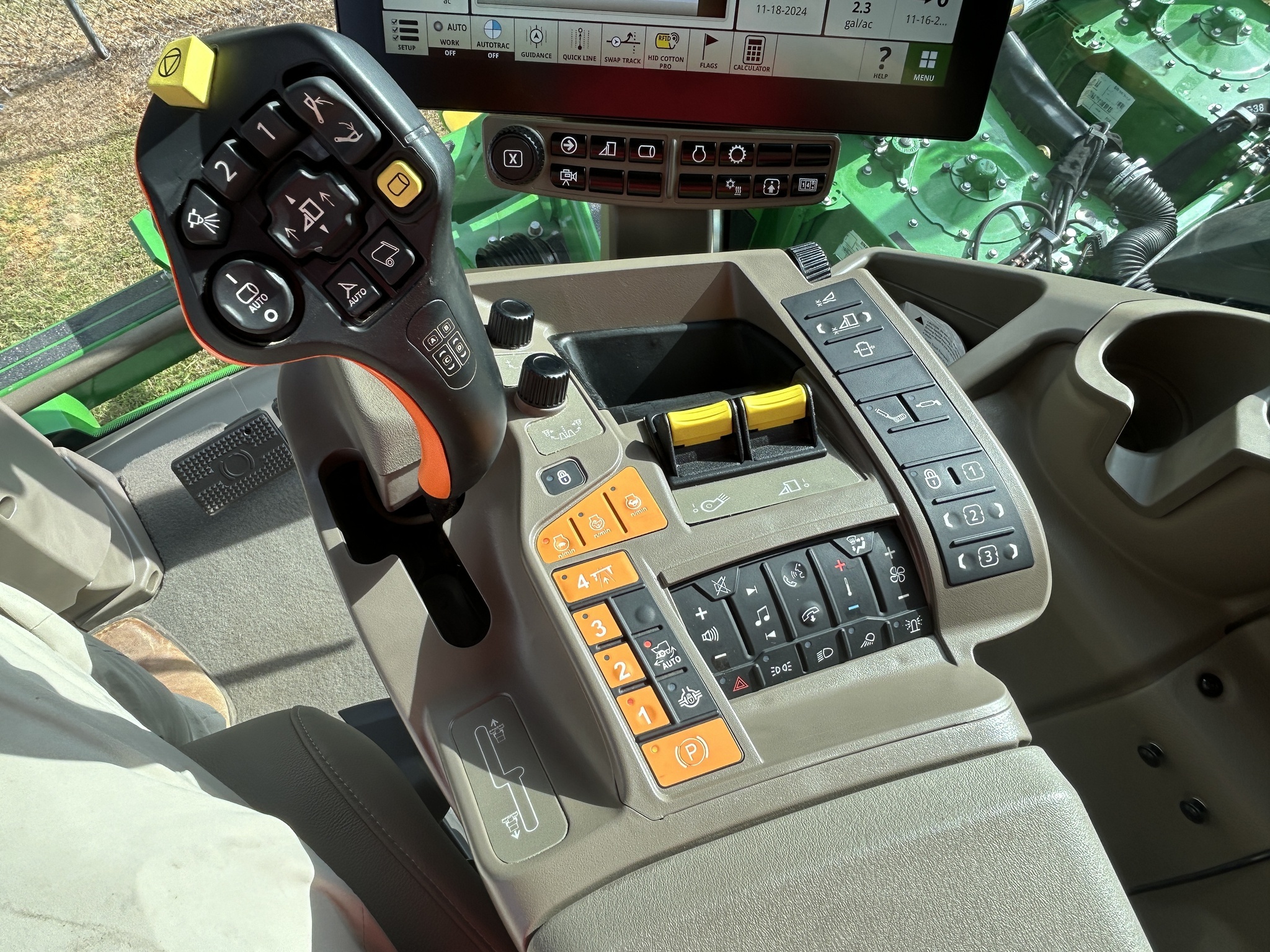 2024 John Deere CP770 Cotton Equipment