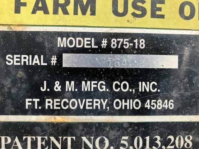 2004 J&M 875-18 Grain Cart