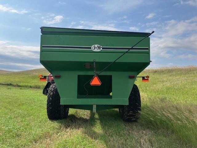 2004 J&M 875-18 Grain Cart