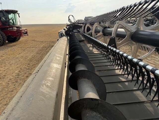 2022 MacDon FD250 Platform