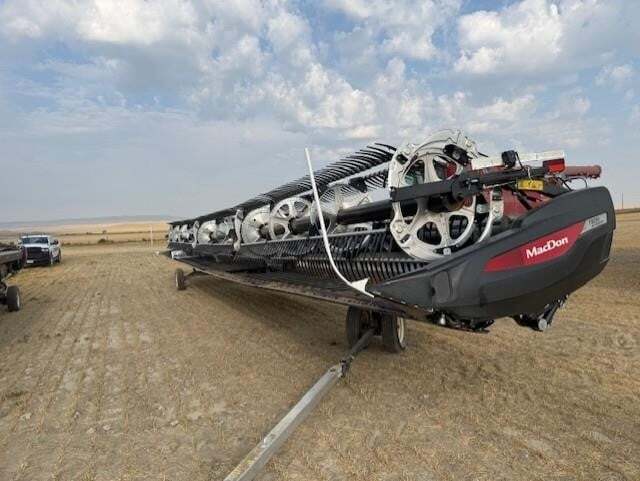 2022 MacDon FD250 Platform