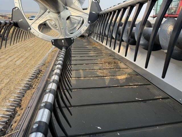 2022 MacDon FD250 Platform