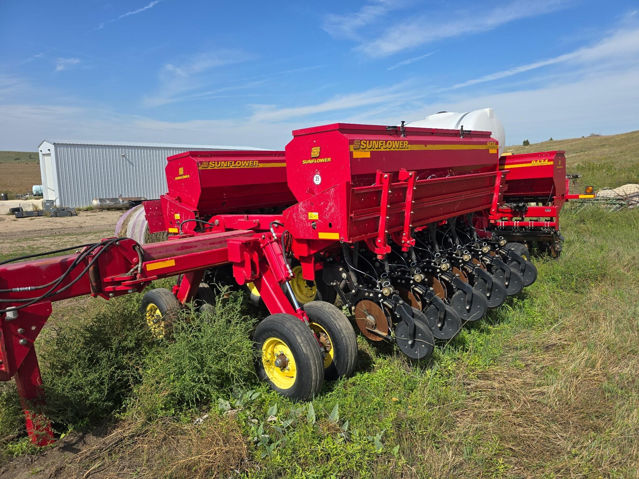 2010 Sunflower 9434 Drill