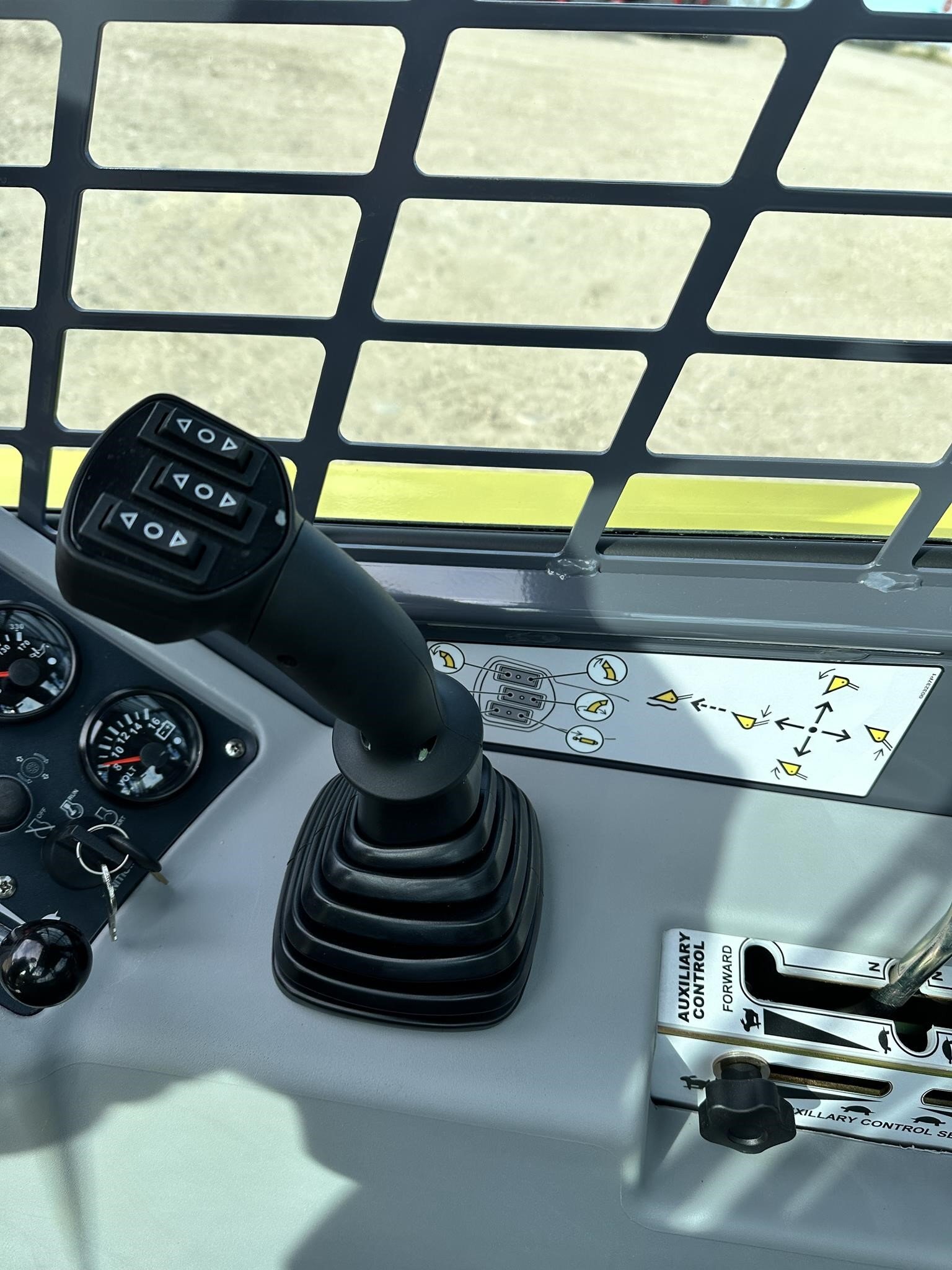 2025 MAC Company LLC Swingsteer Skid Steer