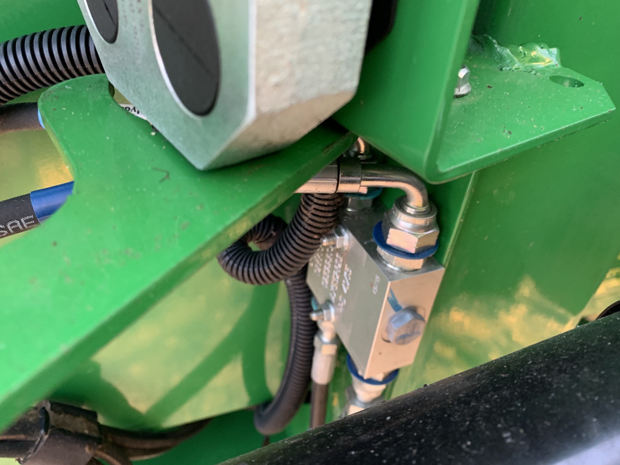 2012 John Deere 608C Corn Head