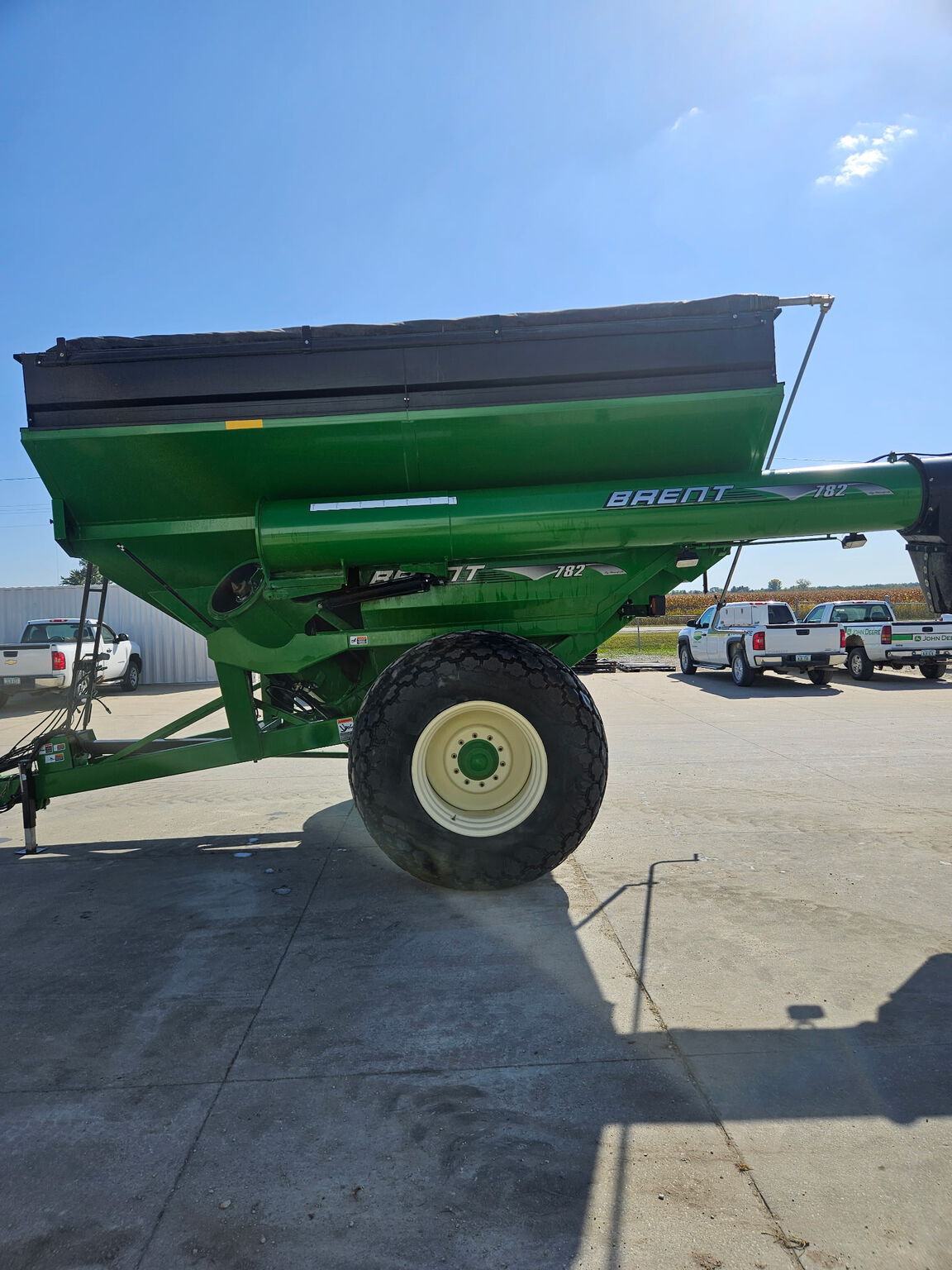 2010 Brent 782 Grain Cart