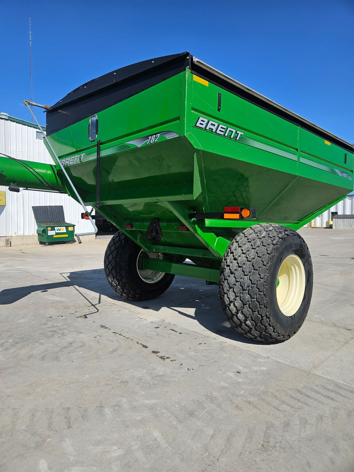 2010 Brent 782 Grain Cart