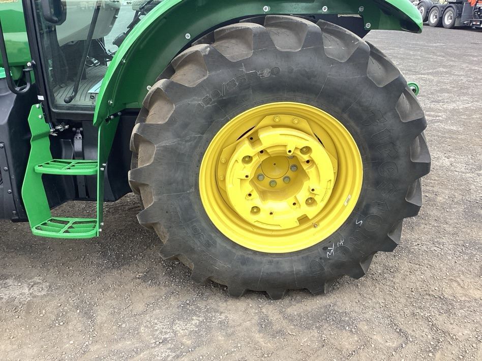 2023 John Deere 5090M Tractor