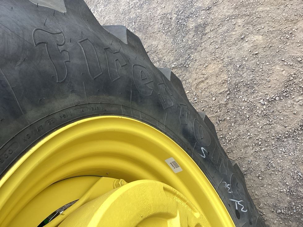 2023 John Deere 5090M Tractor