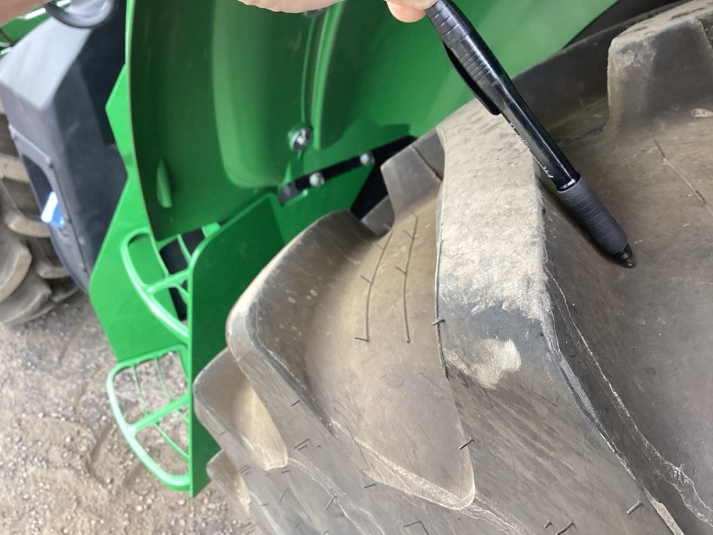 2023 John Deere 5090M Tractor