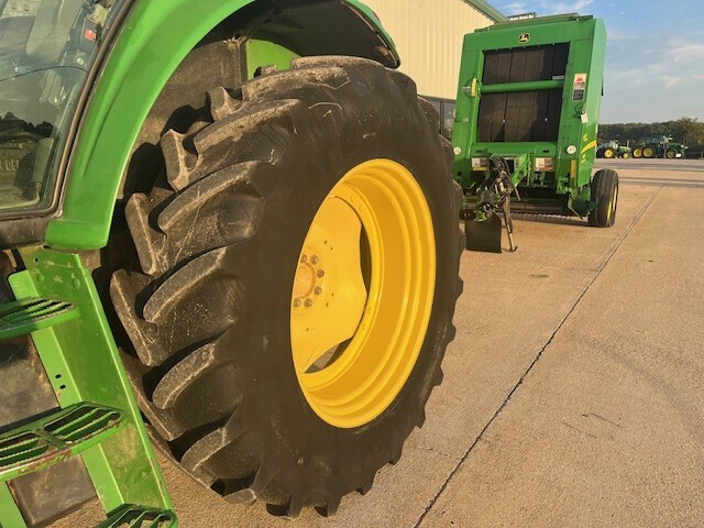 2008 John Deere 7130 Tractor