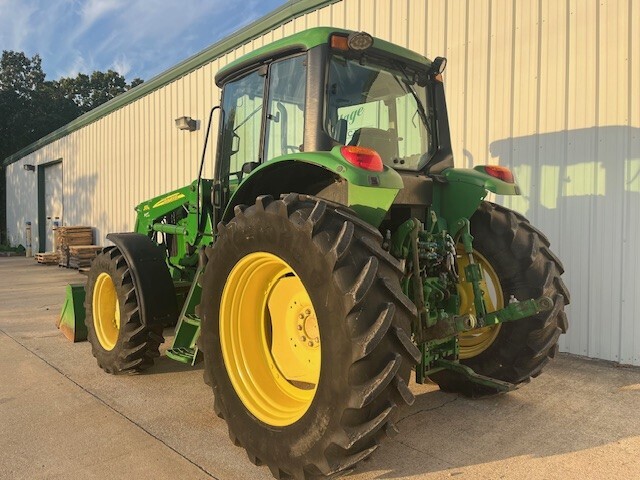 2008 John Deere 7130 Tractor