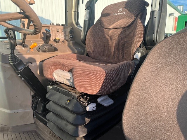 2008 John Deere 7130 Tractor