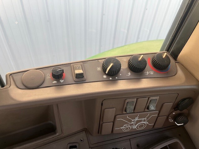 2008 John Deere 7130 Tractor