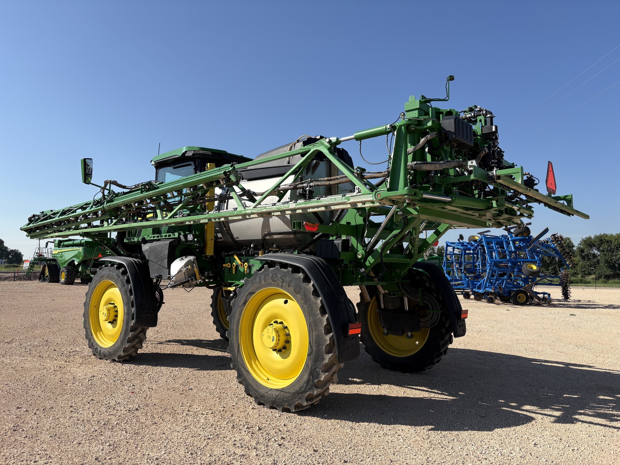 2022 John Deere 412R Self-Propelled Sprayer