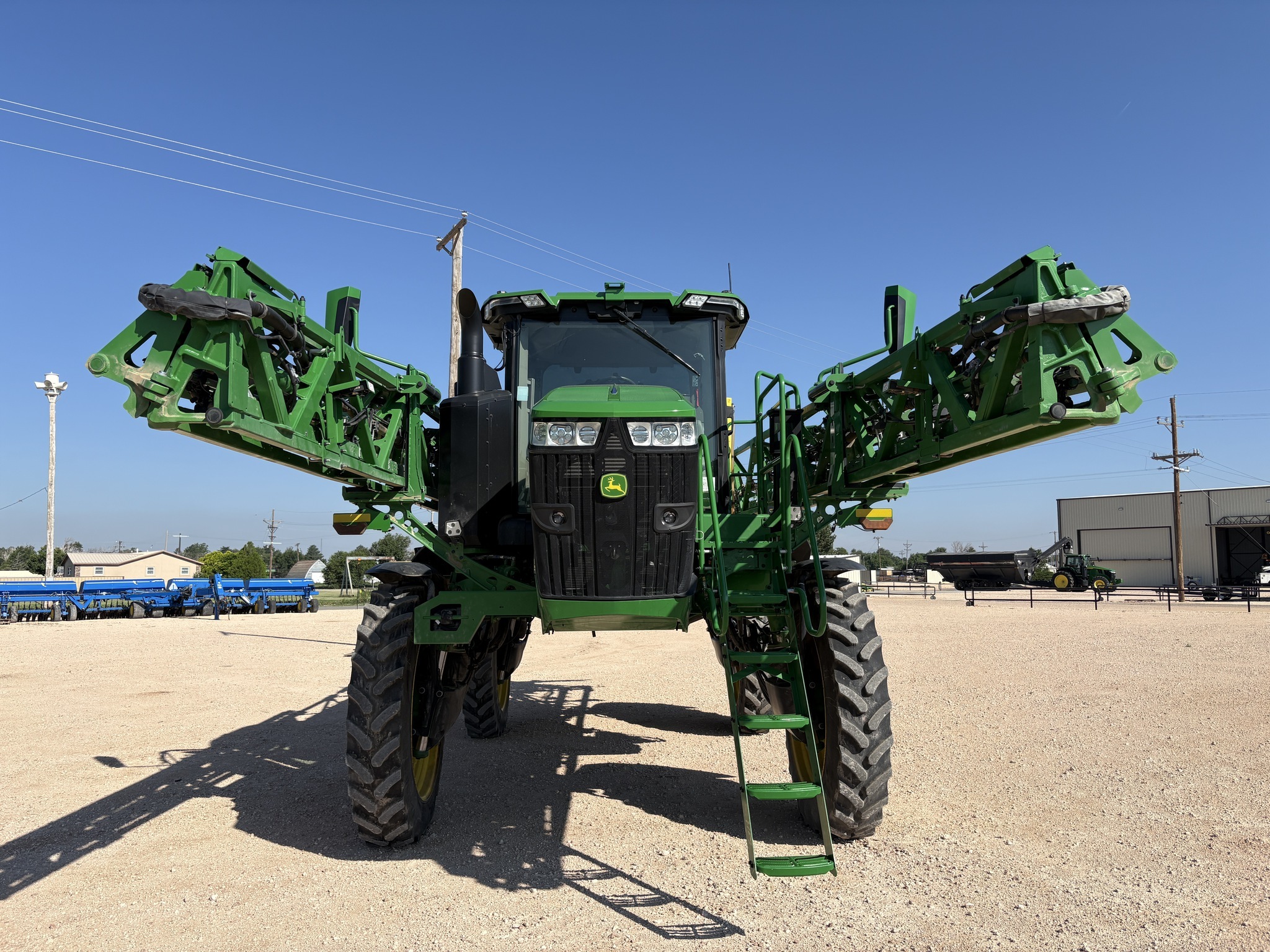 2022 John Deere 412R Self-Propelled Sprayer