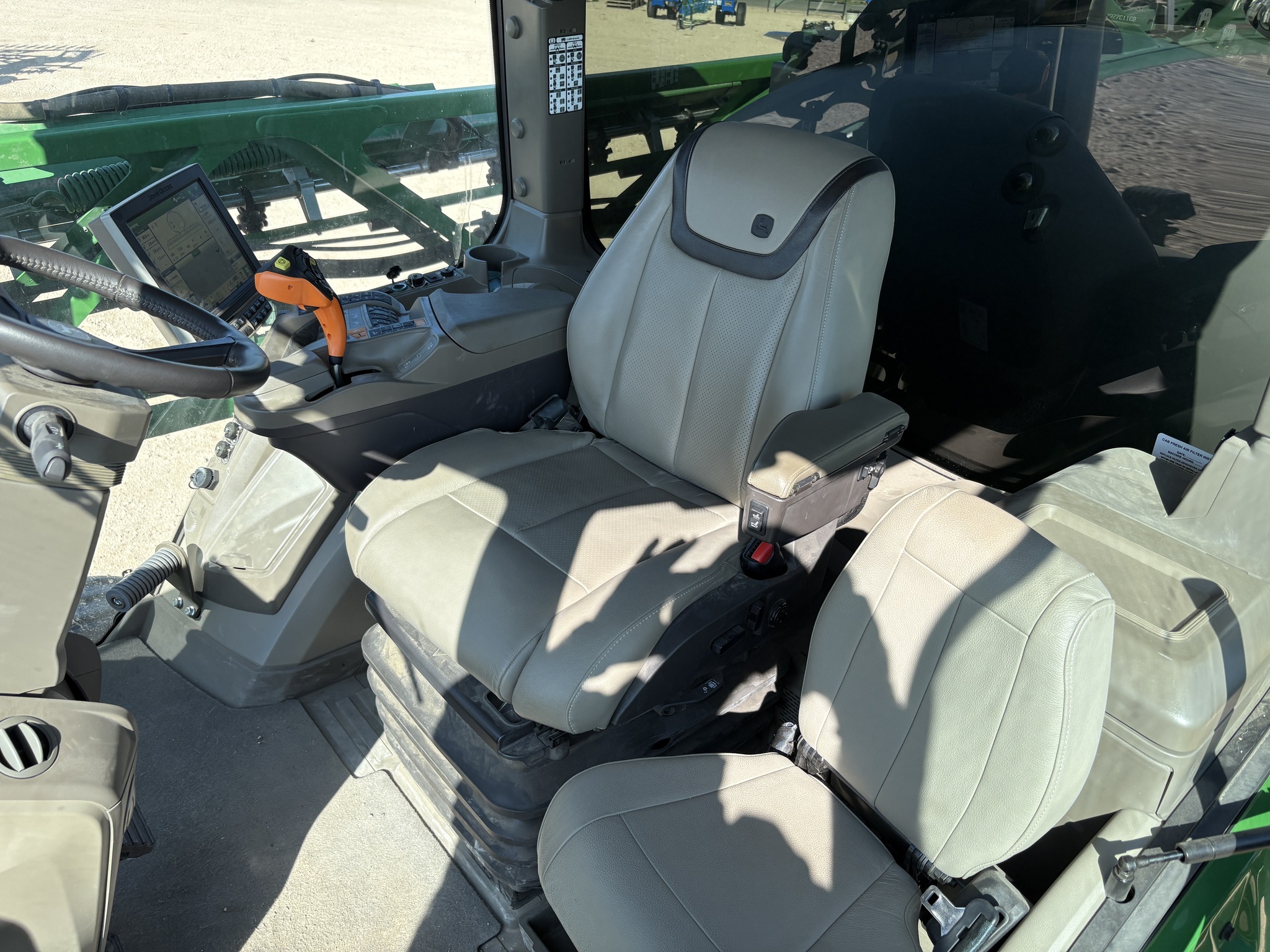 2022 John Deere 412R Self-Propelled Sprayer