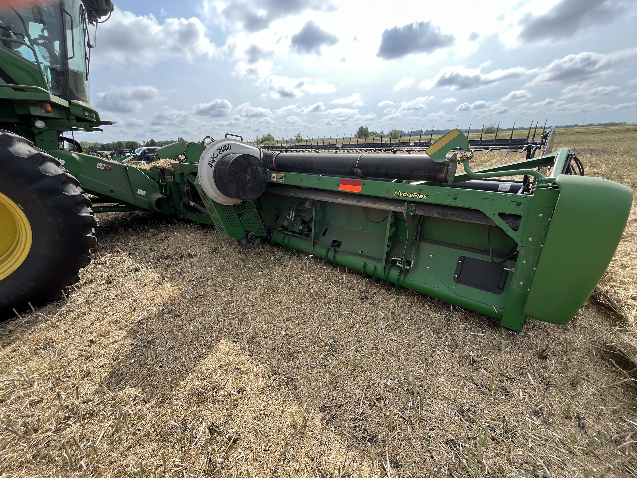 2015 John Deere 640FD Platform