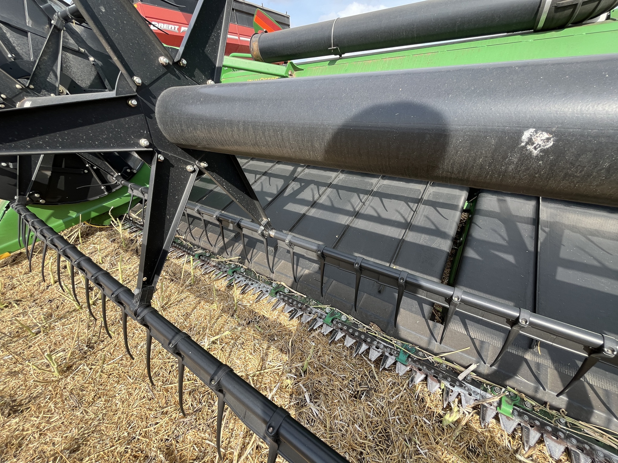 2015 John Deere 640FD Platform