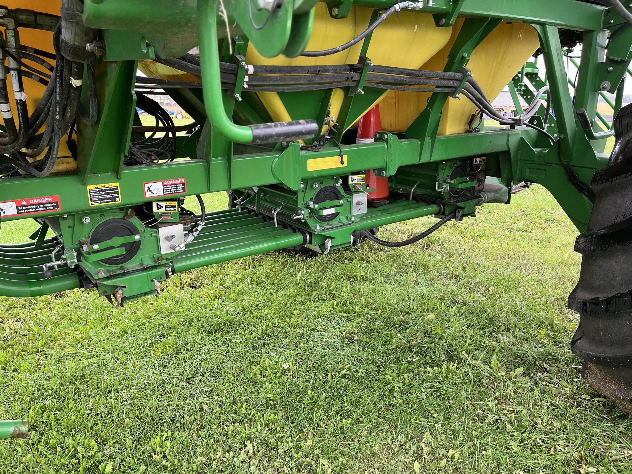 2021 John Deere 1890 Air Seeder