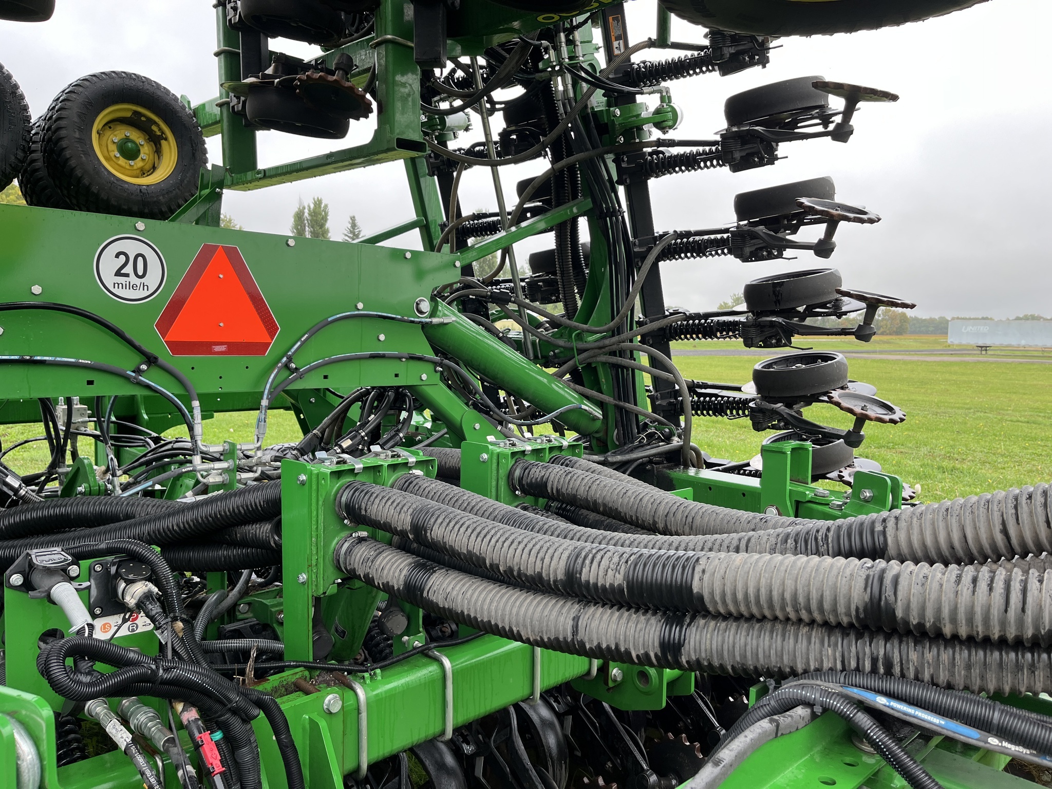2021 John Deere 1890 Air Seeder