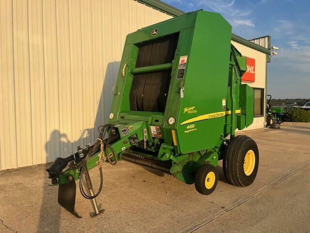2013 John Deere 469 Round Baler