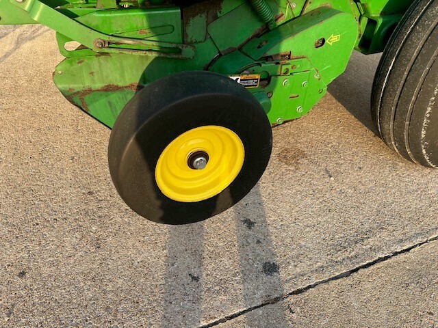 2013 John Deere 469 Round Baler