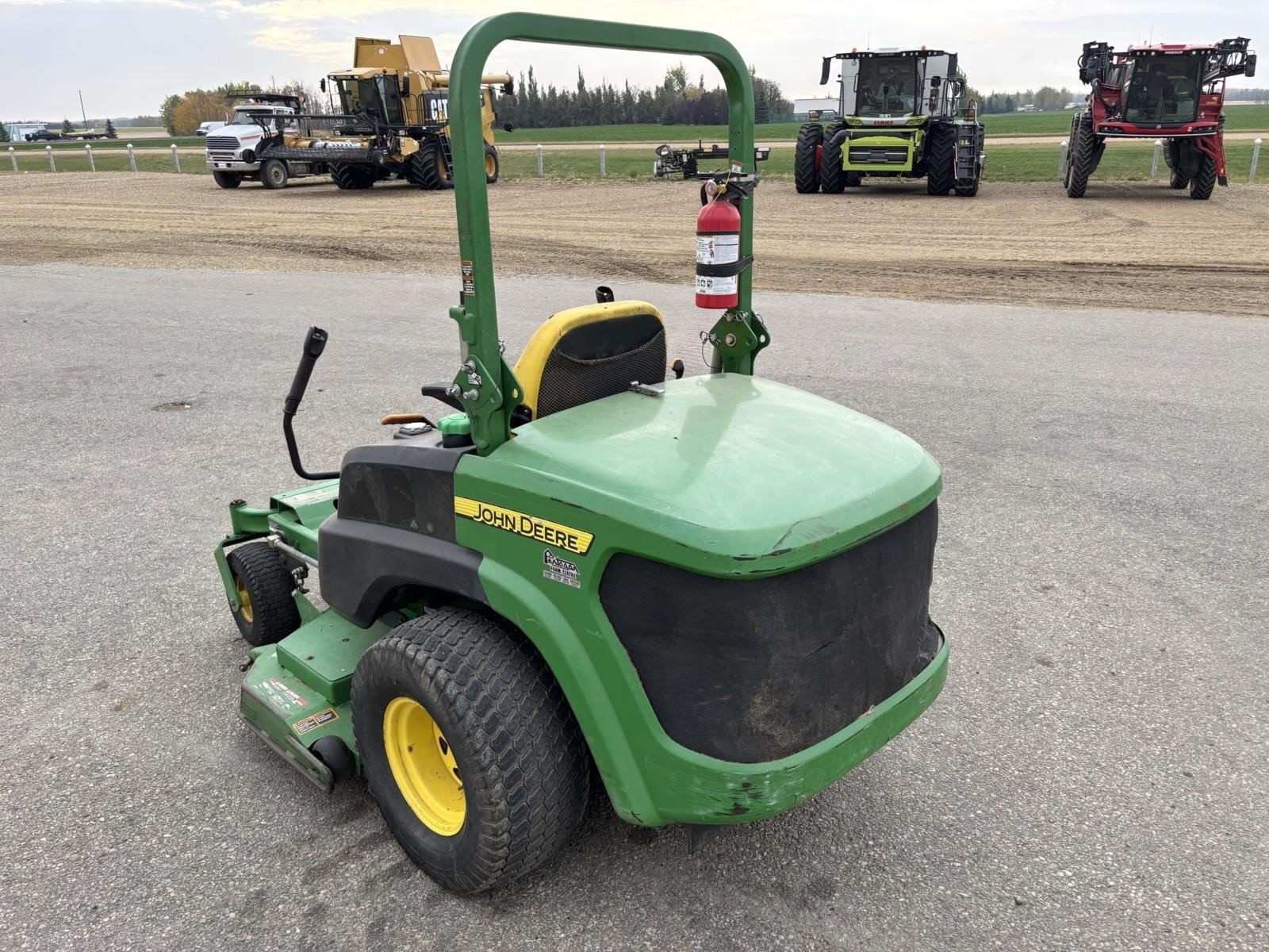 2012 John Deere 997 Lawn Mower