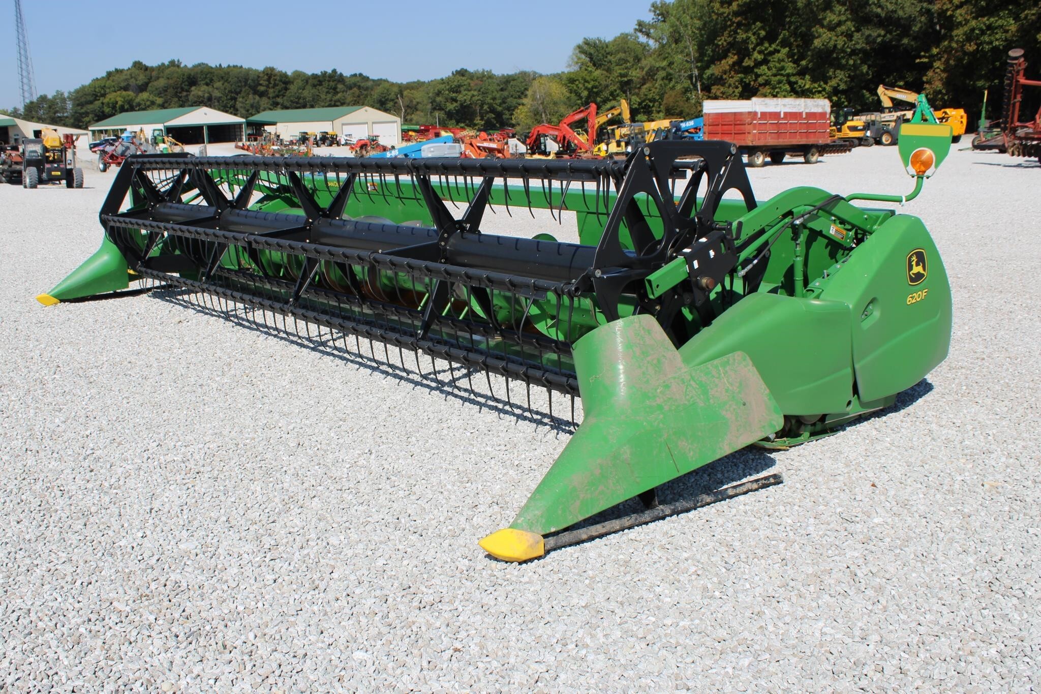 2014 John Deere 620F Platform