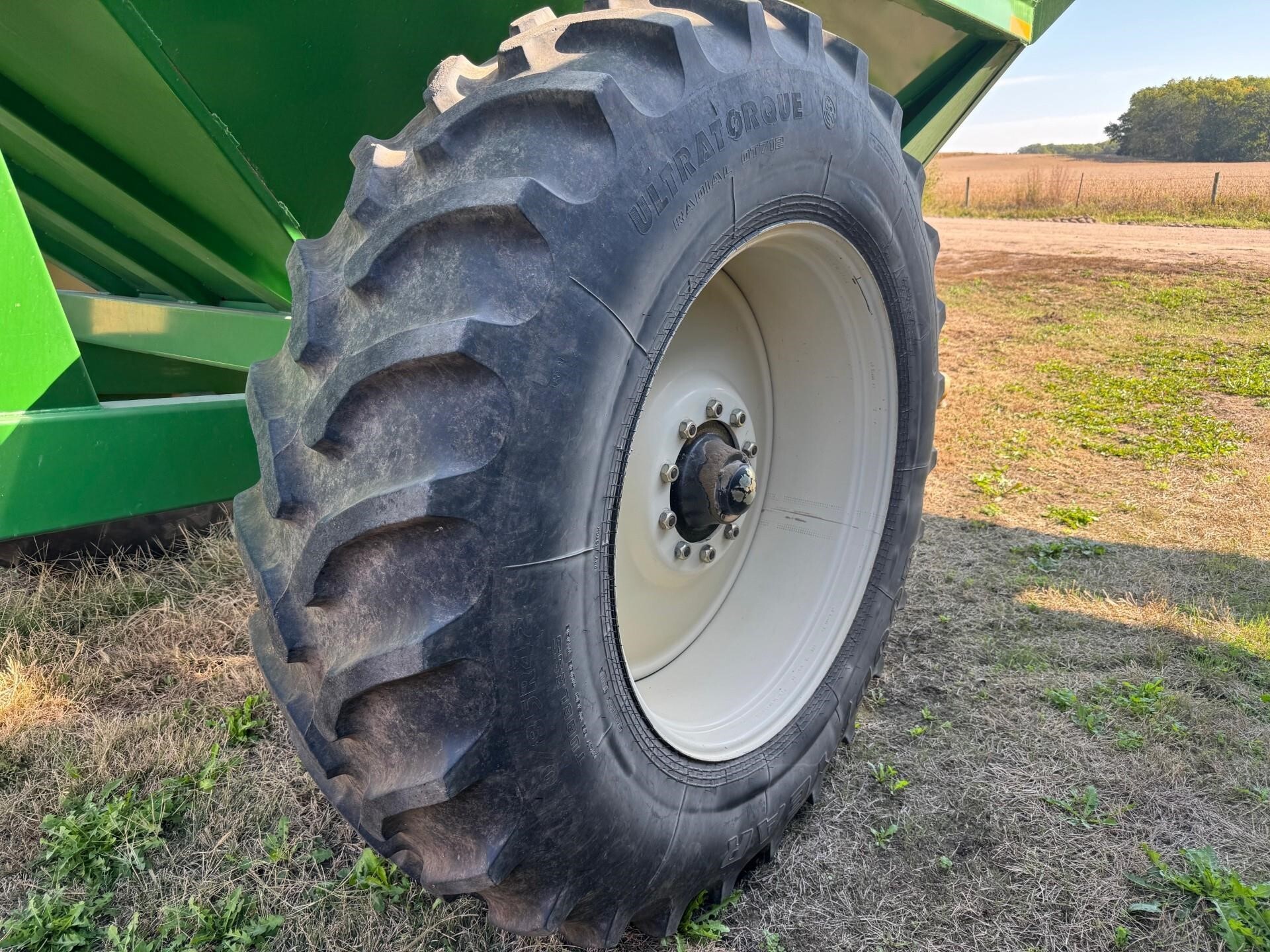2006 J&M 750-18 Grain Cart