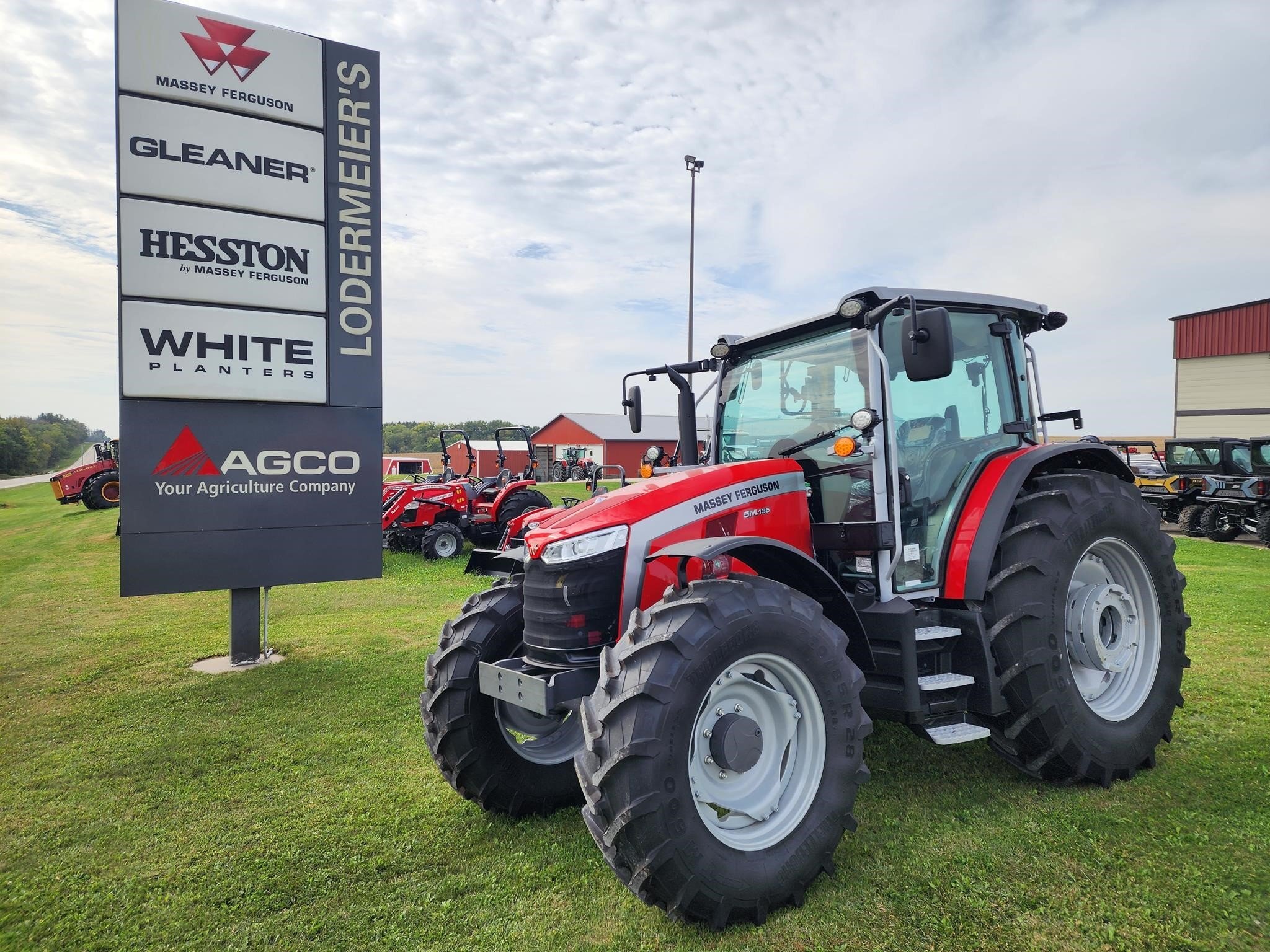 2026 Massey Ferguson 5M.135 Tractor