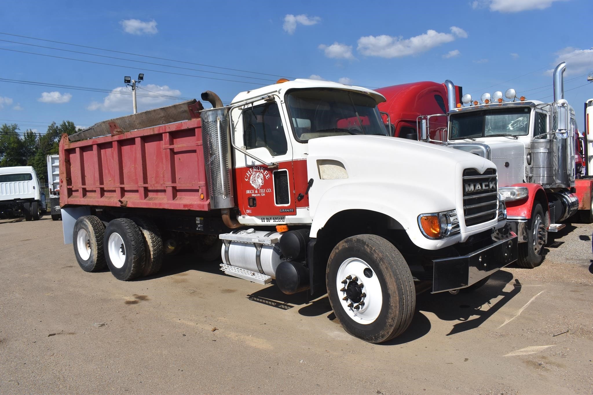2005 Mack Granite CV713 Dump Trucks/Trailer
