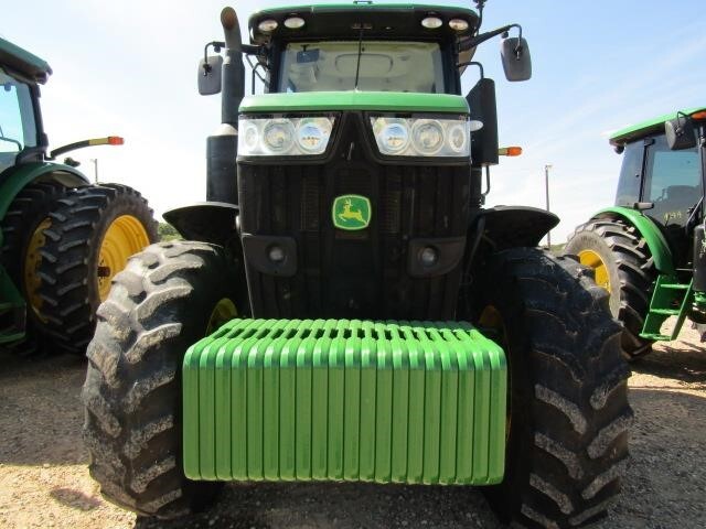 2014 John Deere 7210R Tractor