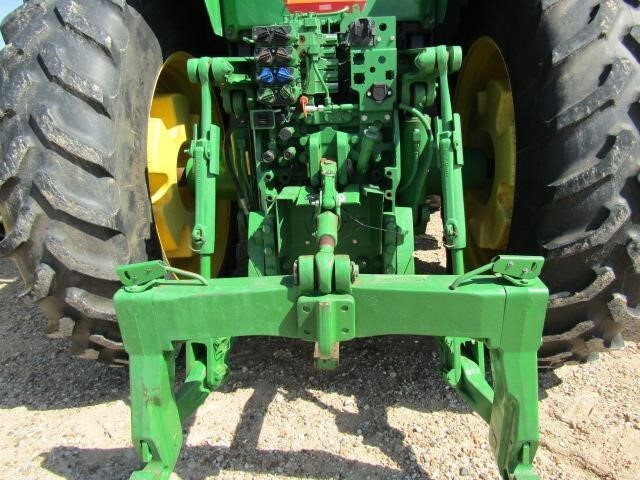 2014 John Deere 7210R Tractor