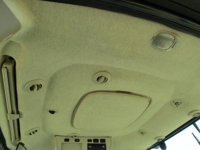 2014 John Deere 7210R Tractor