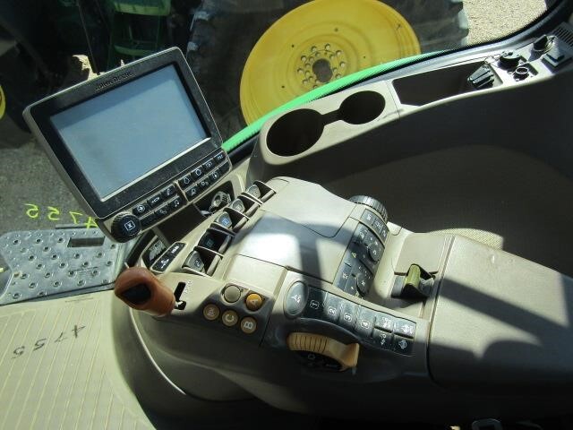 2014 John Deere 7210R Tractor