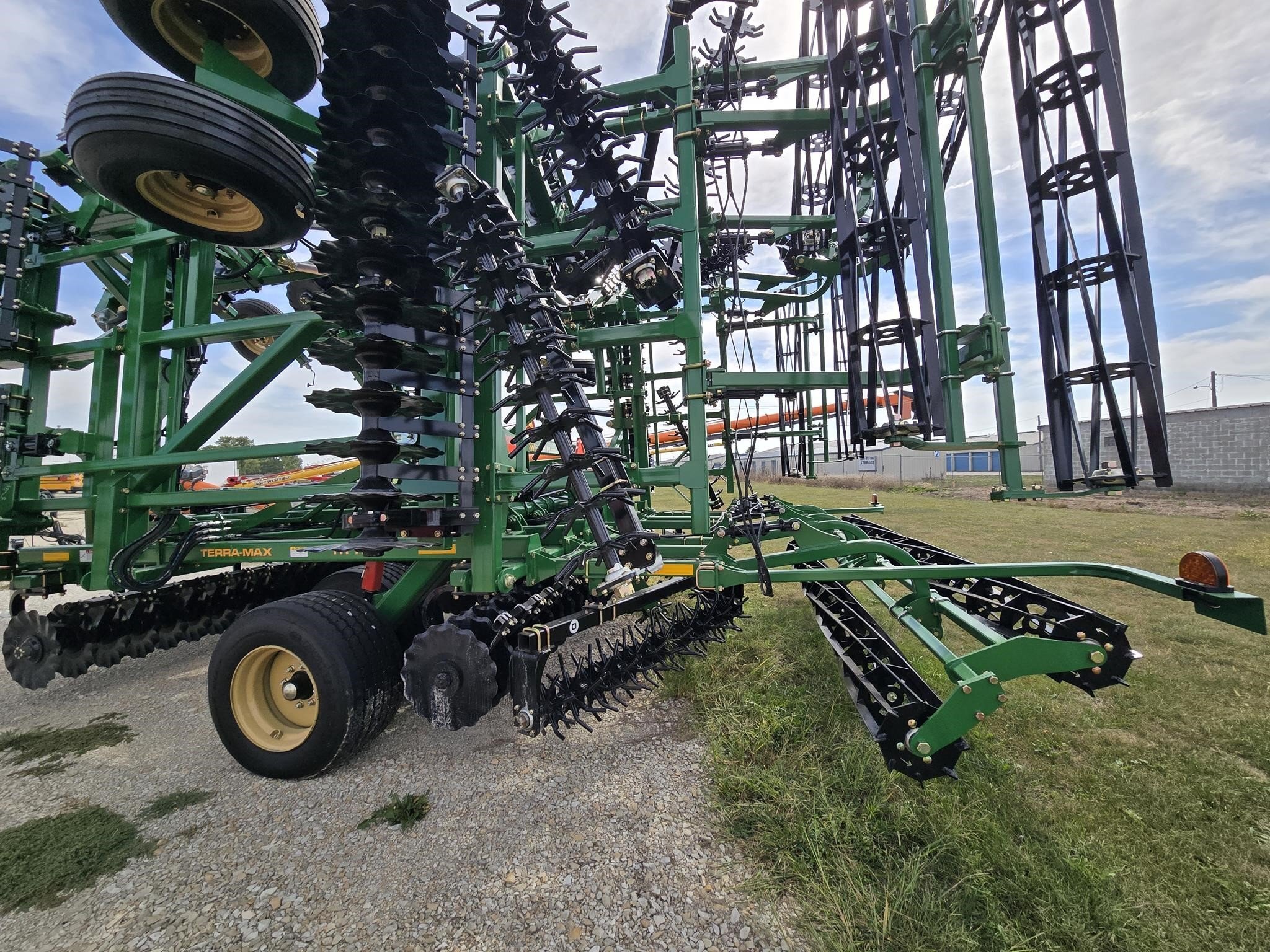 2025 Great Plains HT1100-40 Field Cultivator