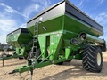 2010 Brent 1082 Grain Cart