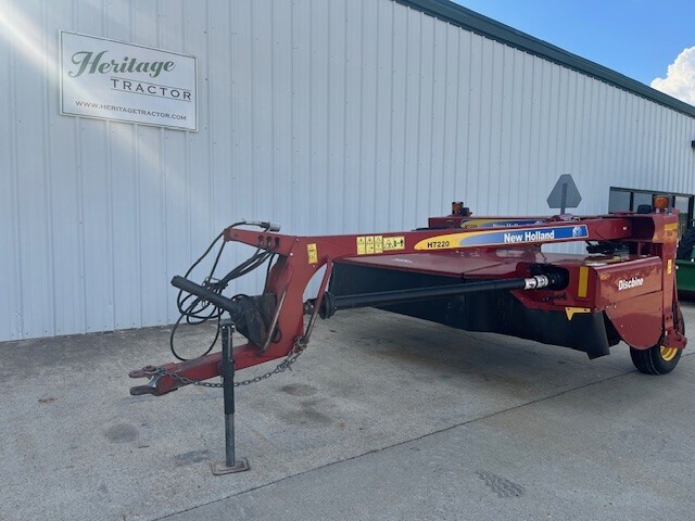 2016 New Holland H7220 Mower Conditioner