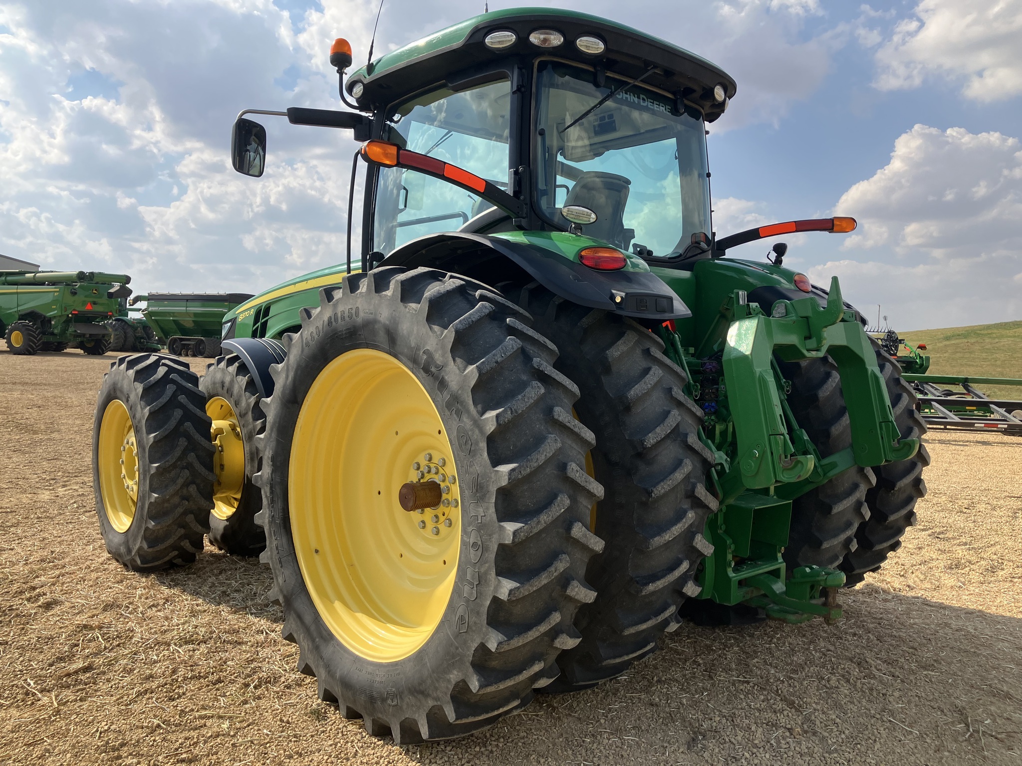 2017 John Deere 8370R Tractor