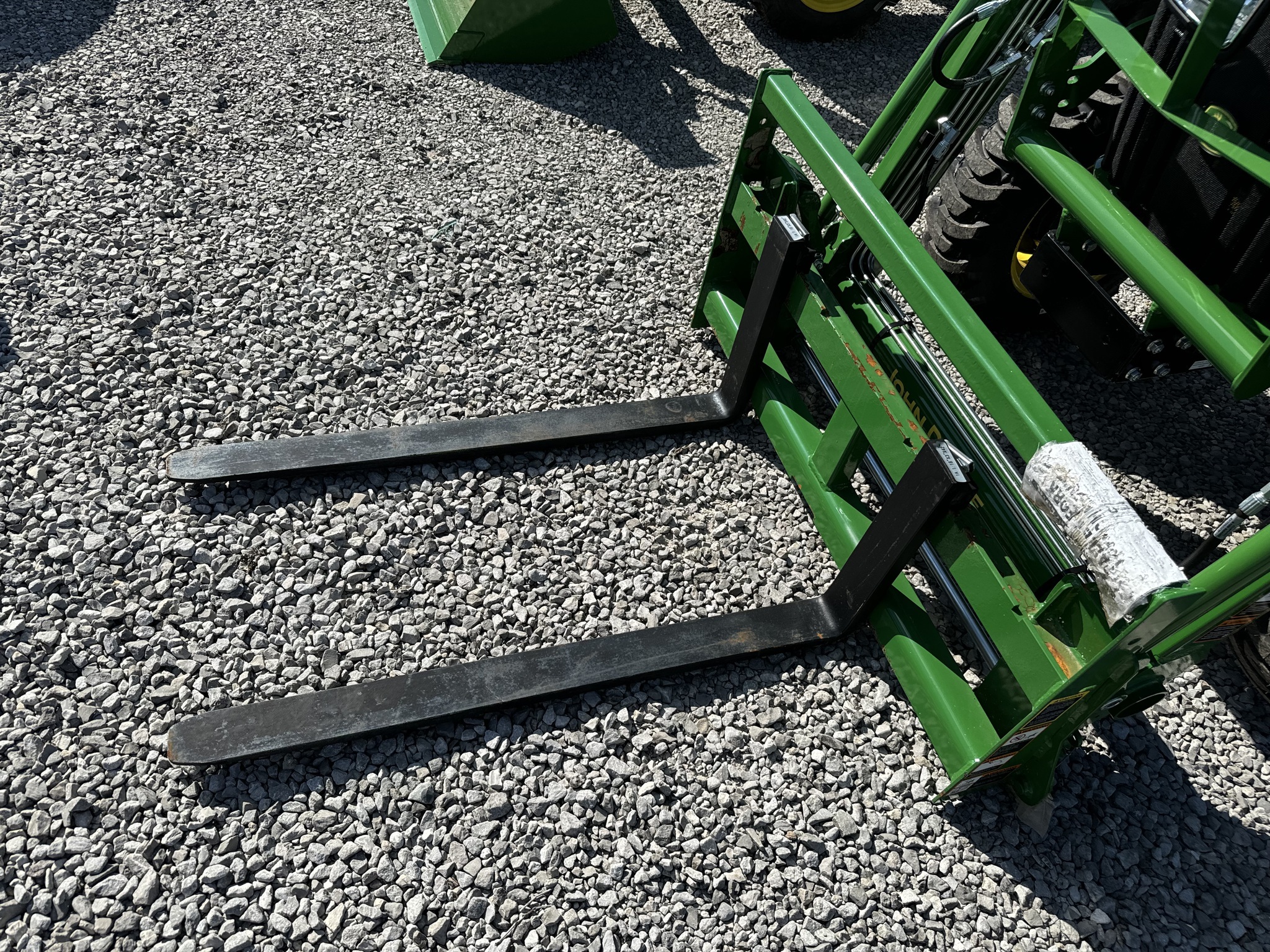 2024 Frontier AP11F Loader and Skid Steer Attachment