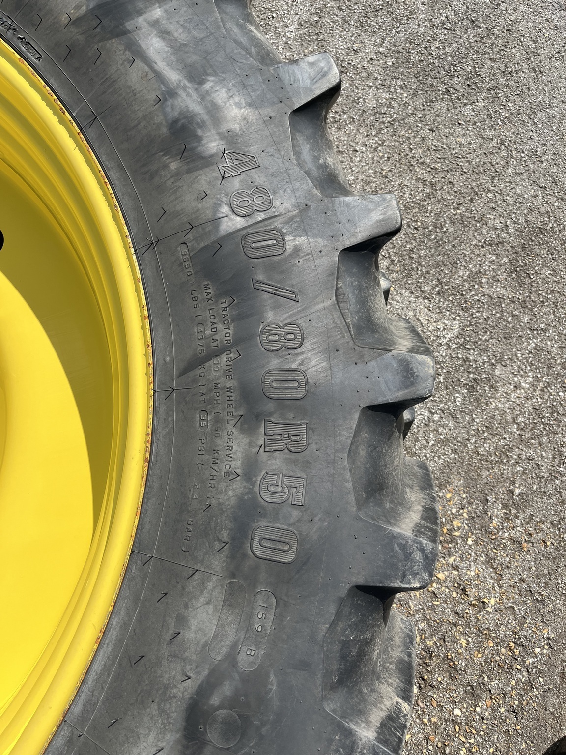 2023 John Deere 8R 370 Tractor