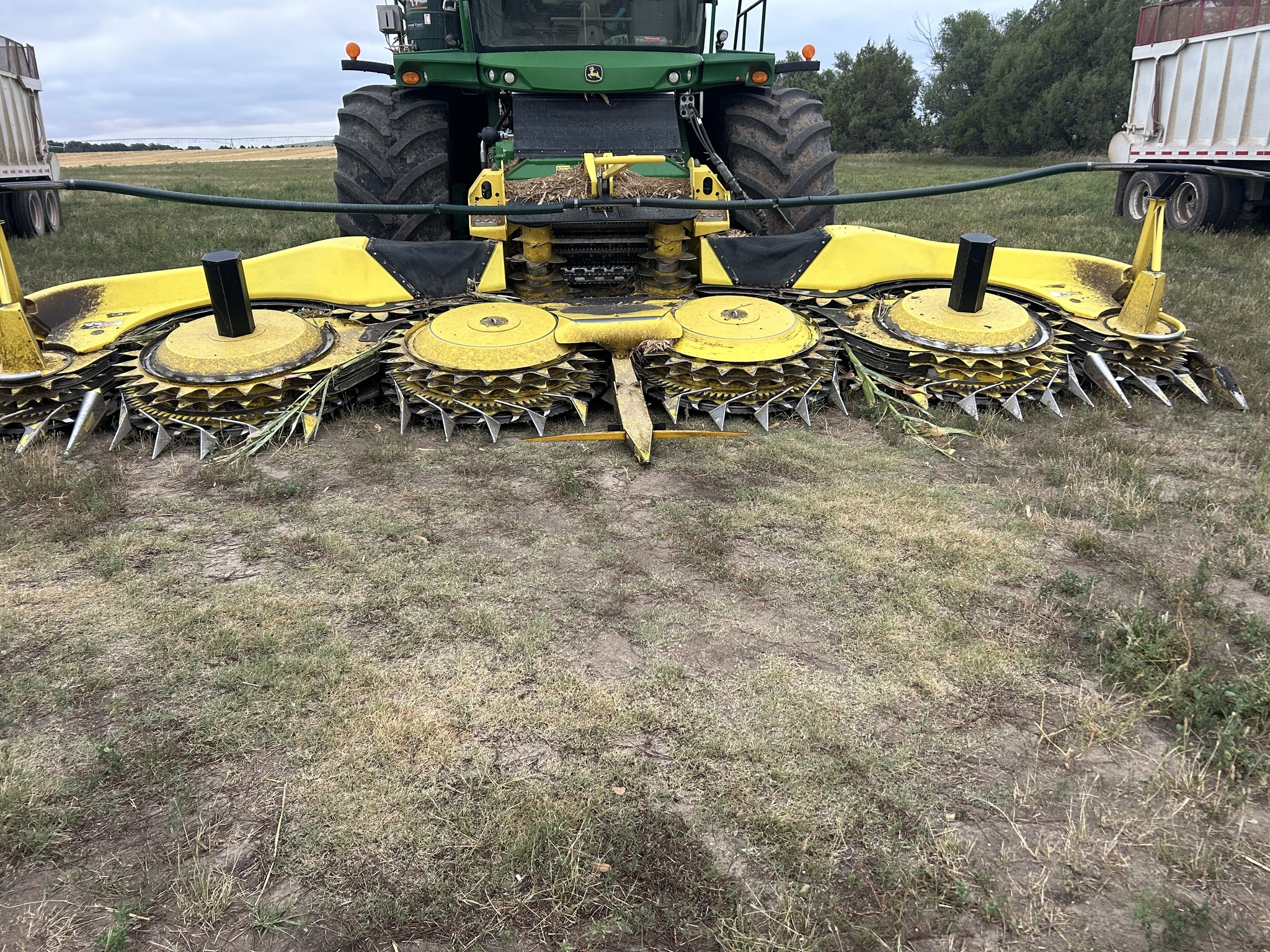 2022 John Deere 9800 Self-Propelled Forage Harvester