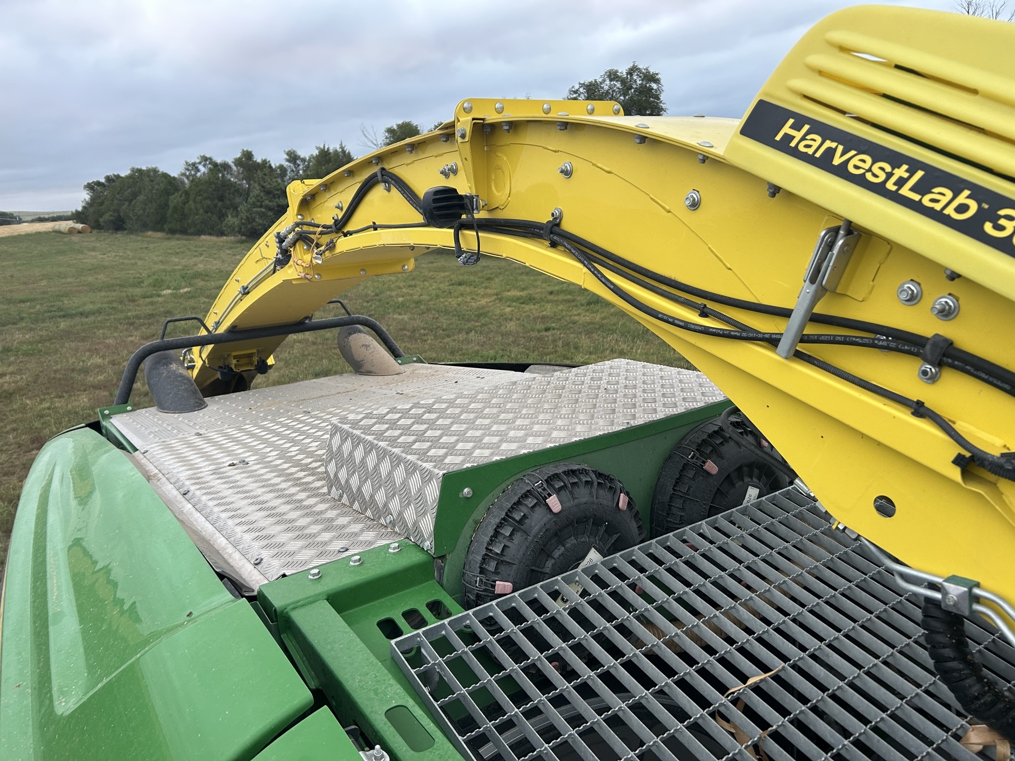 2022 John Deere 9800 Self-Propelled Forage Harvester