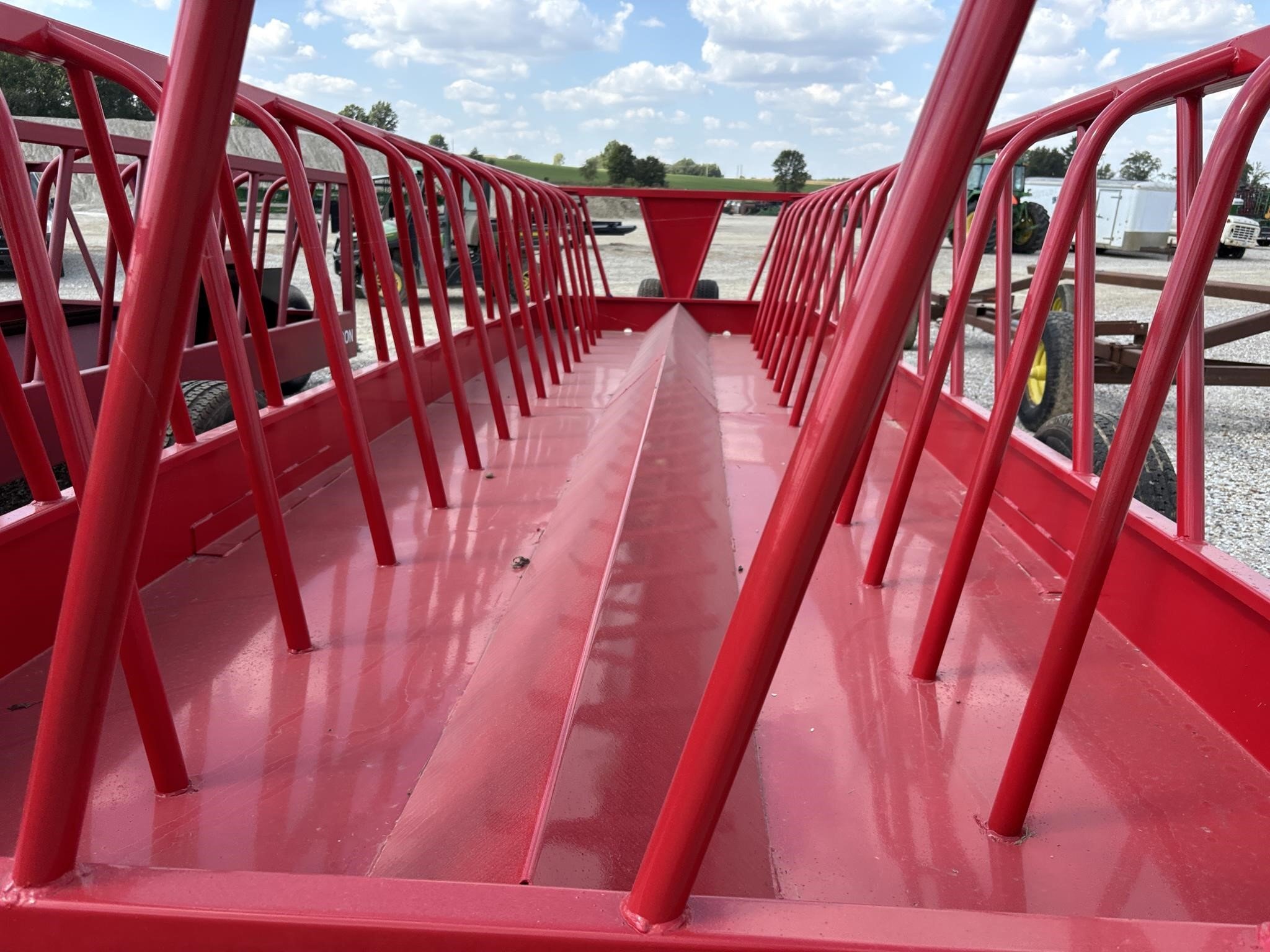  Industrias America 82R Feed Wagon