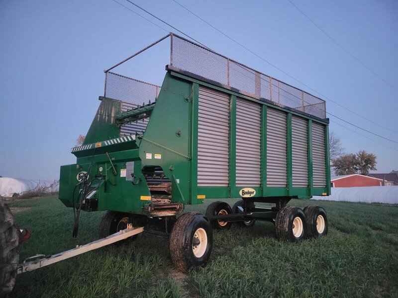 Used Forage Wagons for Sale - 215 Listings | Machinery Pete