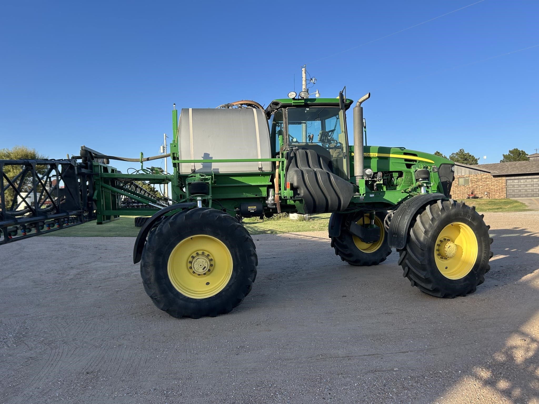 2013 John Deere 4830 Self-Propelled Sprayer