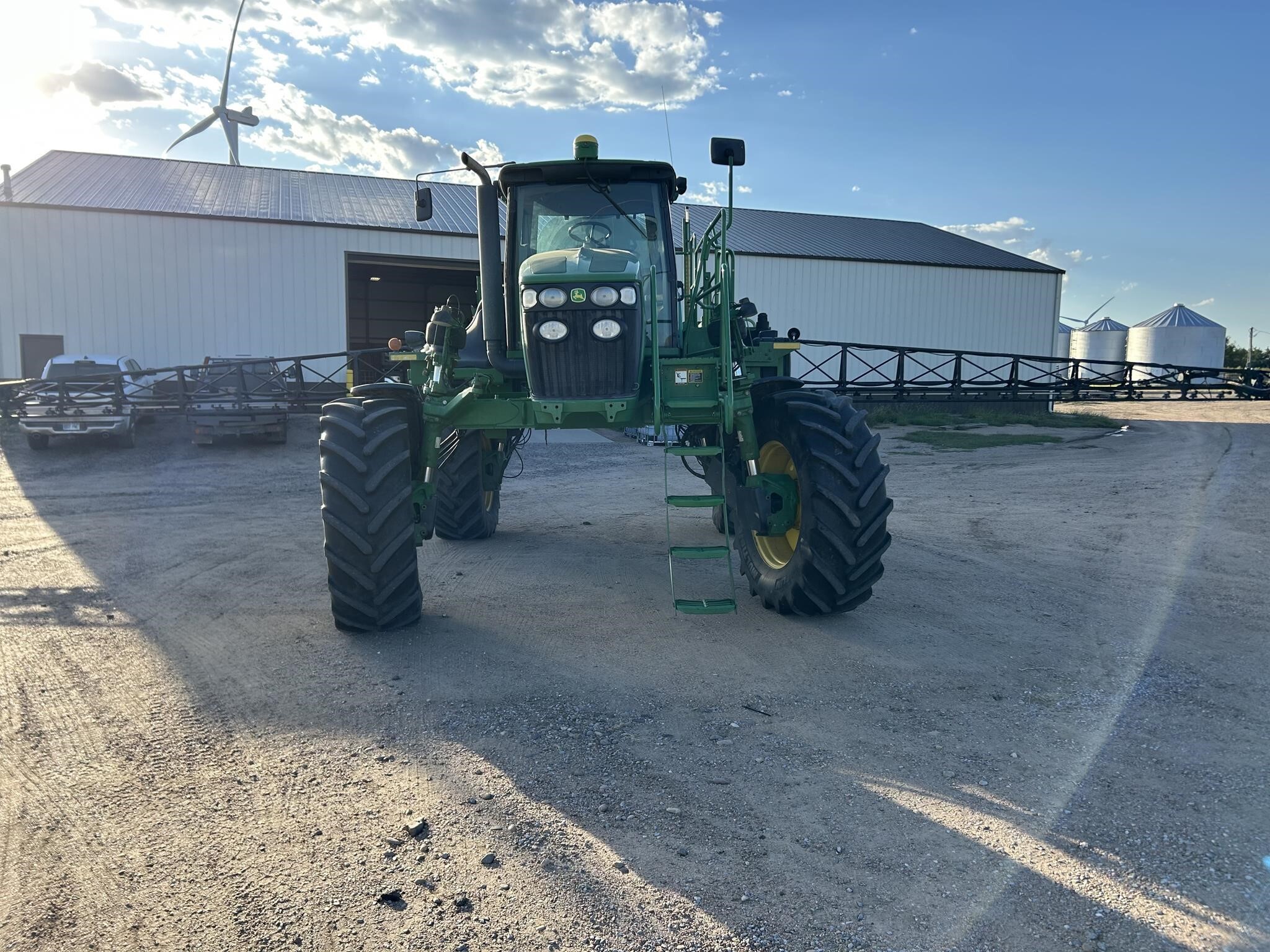 2013 John Deere 4830 Self-Propelled Sprayer