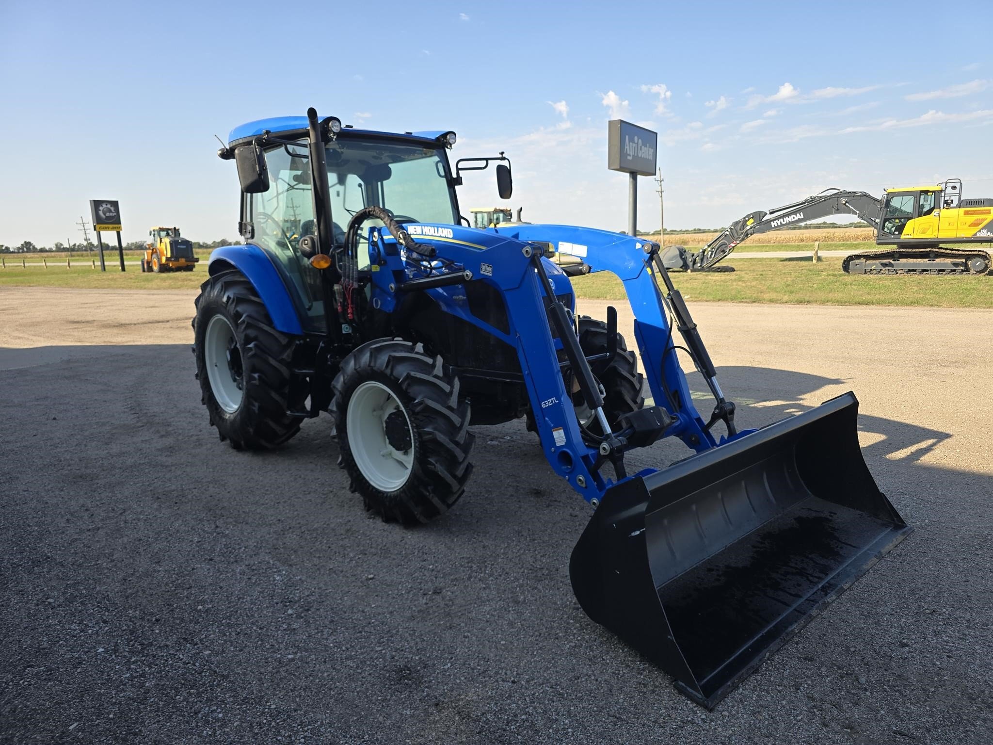 2025 New Holland WORKMASTER 120 Tractor