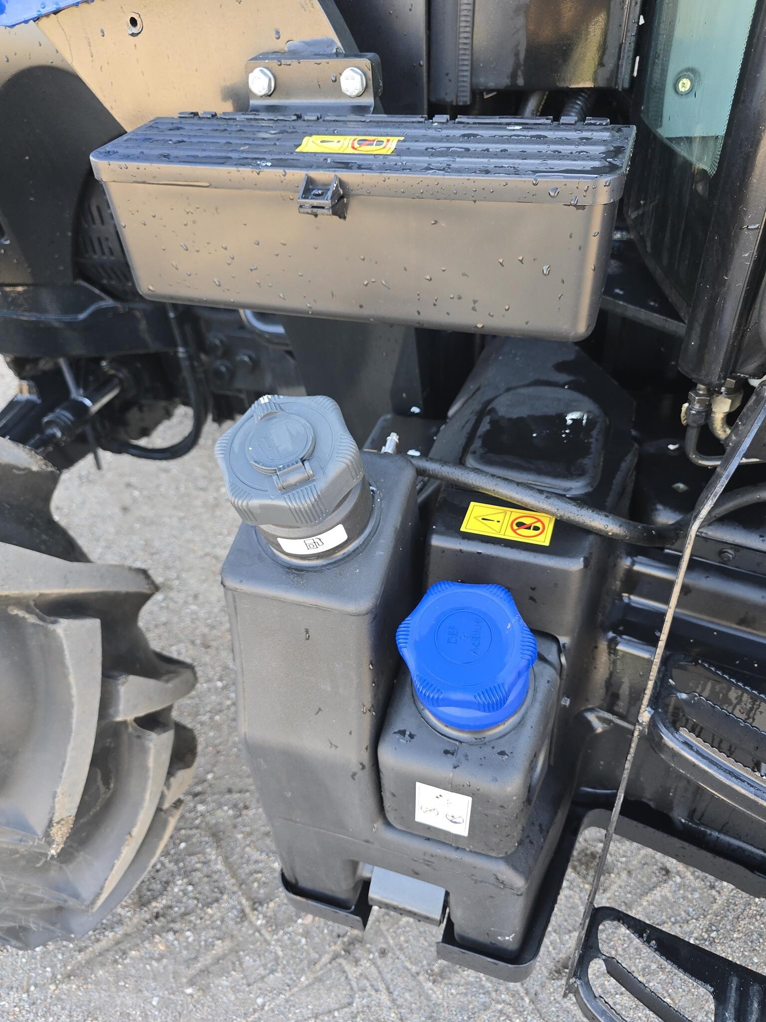 2025 New Holland WORKMASTER 120 Tractor